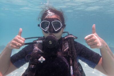 2 Days Diving Trip to Koh Tao Including 4 Dives and Accommodation - Scuba Birds setup: equipment, PADI-led coaching, and small-group flow