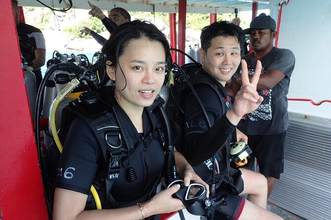 2 Days Diving Trip to Koh Tao Including 4 Dives and Accommodation - Price and value: why $194.55 can make sense for this level of structure