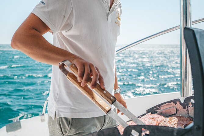 3 Hours Private Tour with Dives in Catamaran in Lisbon - Cruising the Bay: The Part Where You Stop Thinking and Start Looking