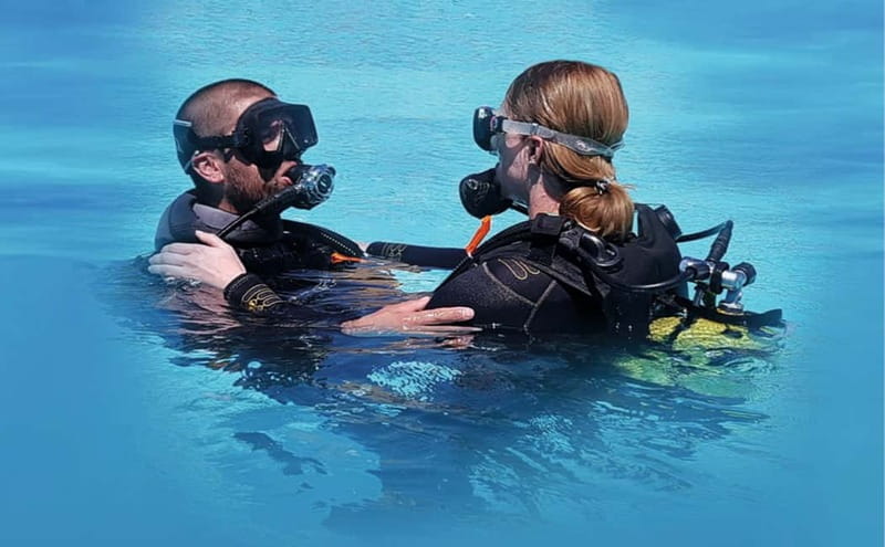 Albufeira: Scuba Diving Experience for Beginners - Theory and Equipment: Learning the Rules Before You Need Them