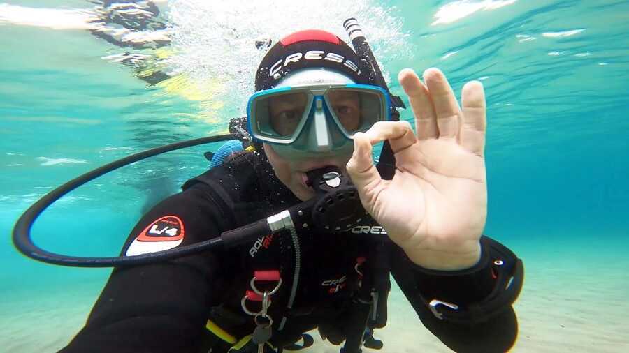 Athens East Coast: Discover Scuba Diving in Nea Makri - Shallow-water practice: building confidence before you go to 5–6 meters