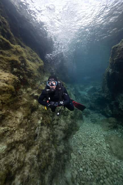 Athens: Single or Double Scuba diving for certified divers - Vouliagmeni Shore Sites: What You’re Actually Going For