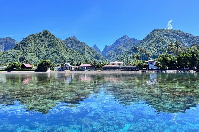 Baptism diving in the turquoise waters of Tahiti - The meeting point: easy access, clear start