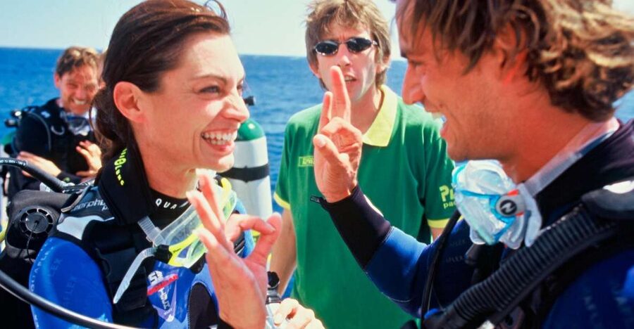 Barcelona: PADI Scuba Diver Course Certification Training - Your Exact Flow: 9:00am Theory, 3 Sessions in the Water, Finish by 19:00