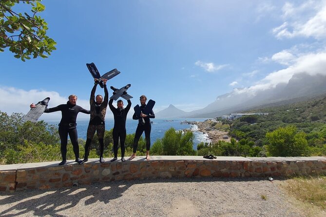 Beginner Scuba Diving Experience in Simonstown. - Safety Briefing and Gear Fitting: Where Comfort Begins