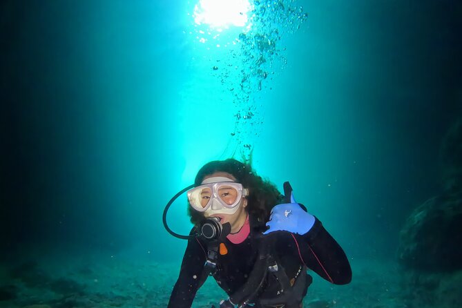 Boat entry diving at the Blue Cave in Onna Village, Okinawa! - Key things to know before you go