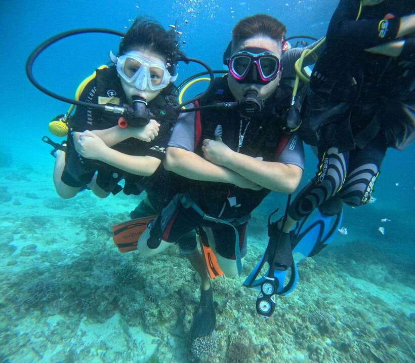 Boracay: Island Hopping with Buffet Lunch & Helmet Diving - Crystal Cove, Puka Beach, and a helmet ocean-floor walk