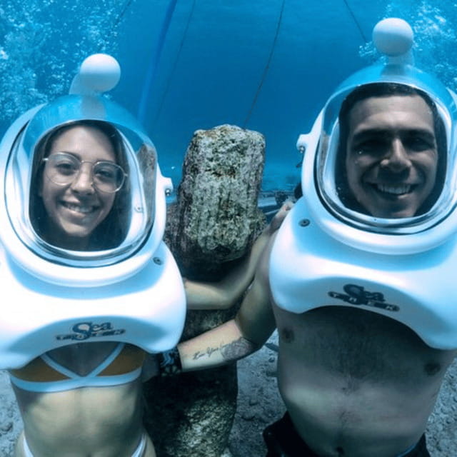 Boracay: Island Hopping with Buffet Lunch & Helmet Diving - The helmet ocean-floor walk: the main event