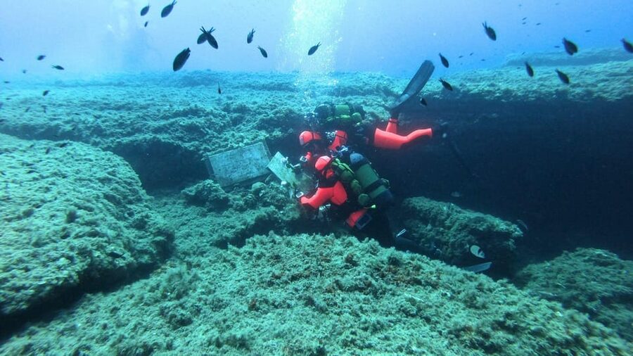 Cagliari: Discover scuba diving for Beginners - Instructor-only attention: why this feels safer than it sounds