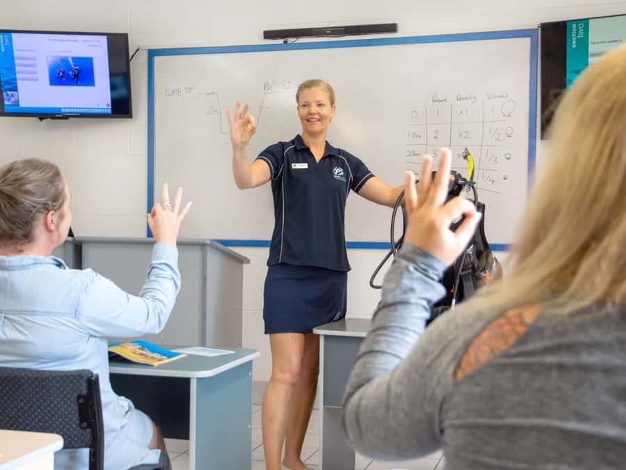 Cairns: 4-Day PADI Open Water Course - Day 2: 200m swim test, more skills, and the exam