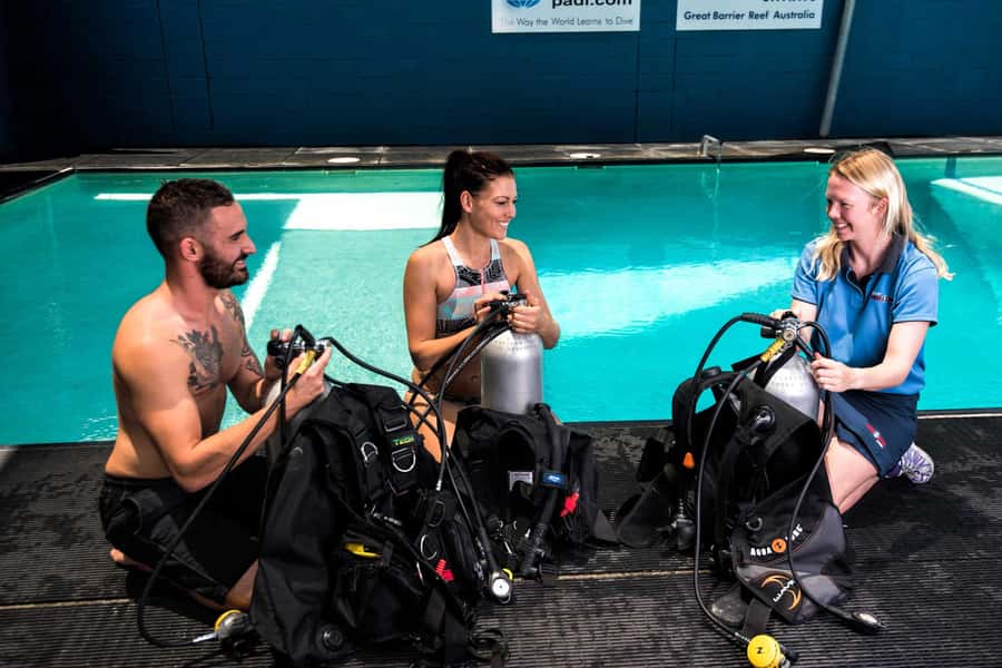 Cairns: Pro Dive 5 Day Learn to Dive Great Barrier Reef - What you’re really buying with the Great Barrier Reef package