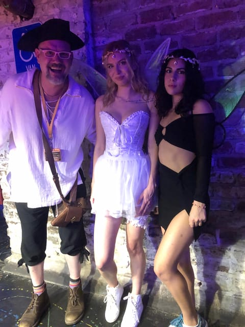Captain Stoner's Haunted Dive Bar Crawl - The Marshall House angle: dream-terror and prank-call creeps