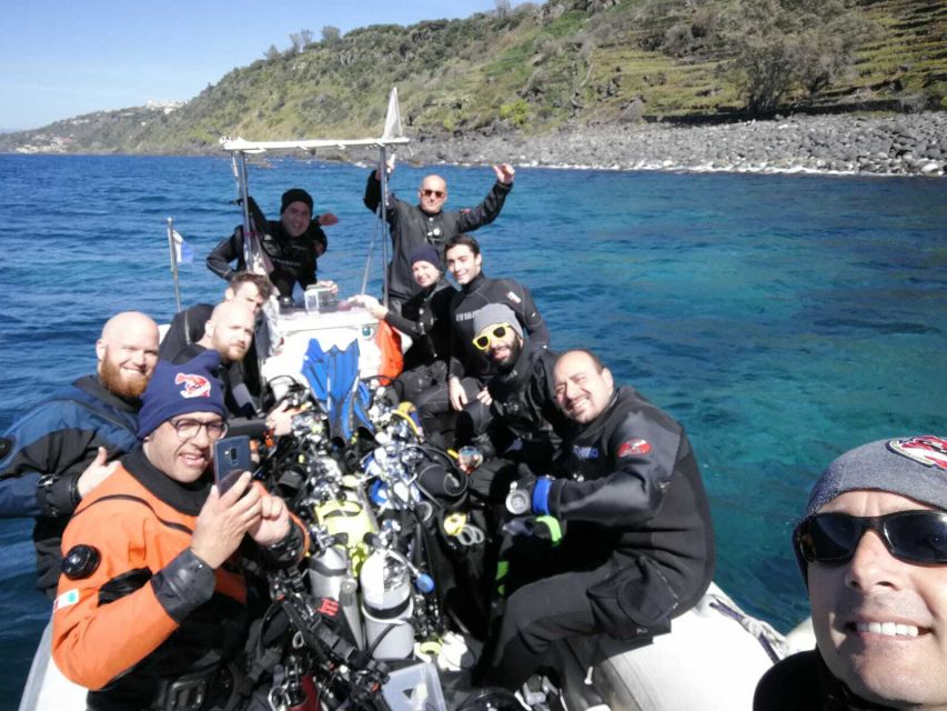 Catania: Gulf Scuba Diving Tour with Marine Biologist - A realistic timeline: 3.5 hours total, with manageable tank time