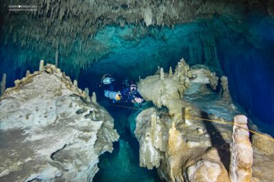 Cenote diving Dream Gate - Buoyancy, fragile rock, and what the team expects