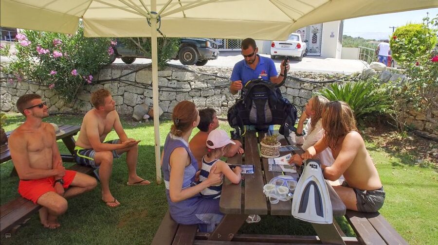 Chania: Scuba Diving for Beginners - Names and Teaching Styles That Come Up Often