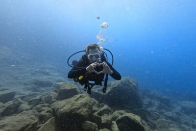 Chania Scuba Diving | Shore Dives | Certified Divers - Why the sheltered shore spot makes spotting life easier