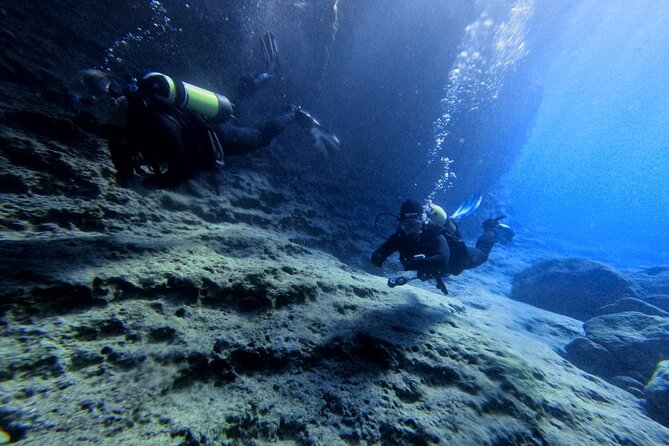 Chania Scuba Diving | Shore Dives | Certified Divers - How the 4-hour format usually feels: one or two sessions