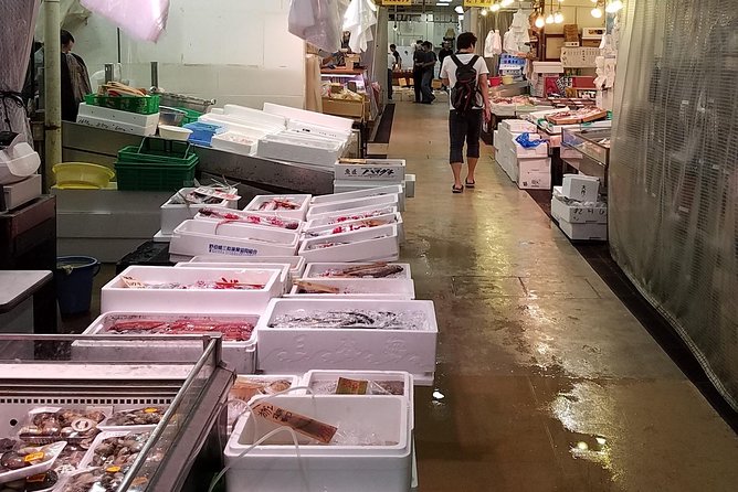 Deep Dive: Osaka Food Markets from Local to Luxurious! - Price and logistics: the value check that matters