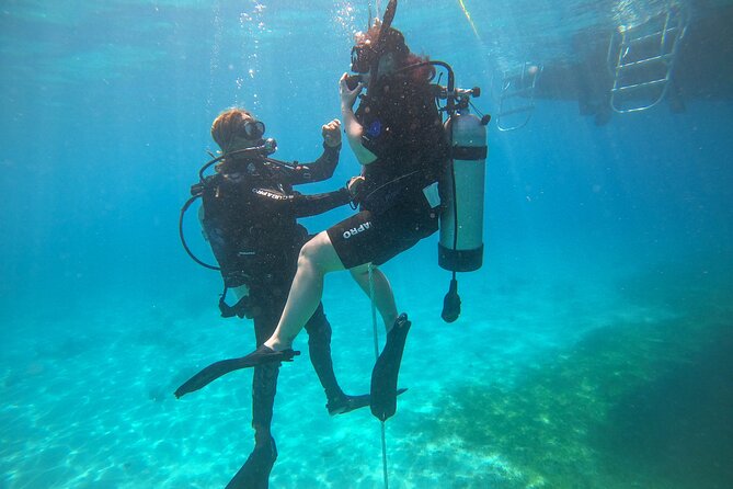 Discover Culebra: 2-Tank Scuba Diving - Gear, boat comfort, and the support you get