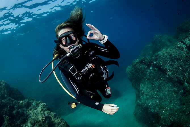 Discover PADI Diving in Barcelona - A Beginner-Friendly Scuba Session by Barcelona’s Shore
