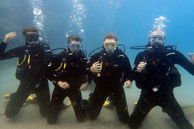 Discover Scuba Diving . First Experience underwater - Who this scuba intro is best for (and who should think twice)