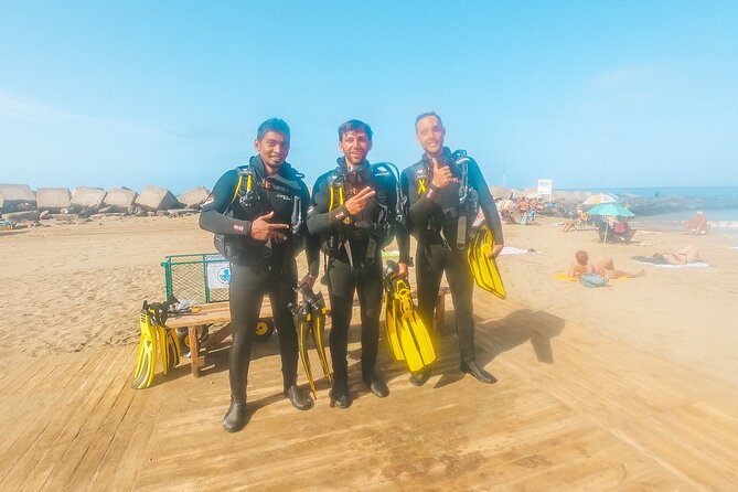 Discover Scuba Diving . First Experience underwater - Quick decision guide: should you book this experience?
