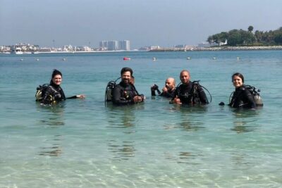 Discover Scuba Diving in Dubai - The Palm Jumeirah Check-In and What You Do Before You Go In
