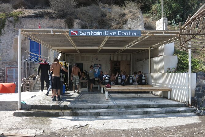 Discover Scuba Diving in the Caldera of the Volcano in Santorini - Should You Book This Santorini Volcano Caldera Intro?