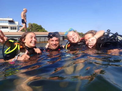 Discover Scuba Diving, scuba diving for begginers!! - Equipment, insurance, and instructor support at the start
