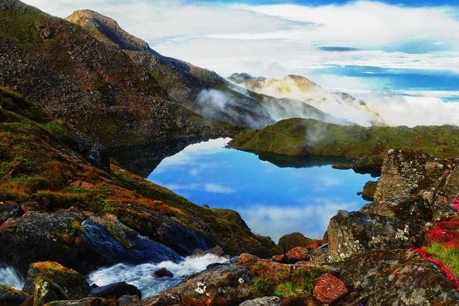 Dive into Spirituality: 6 Days Trek to Gosaikunda Lake - Day 3 to Gosaikunda Lake: the sacred stops that change the pace