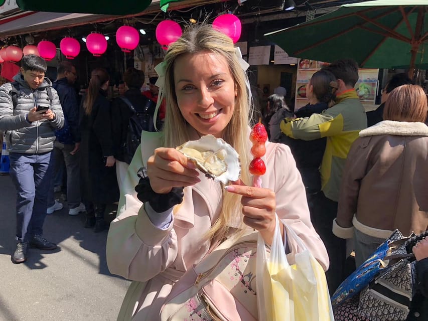 Dive into Tsukiji Fish Market Walking Friendly Food Tour - Kachidoki Bridge: A Pause That Breaks Up the Market Crush