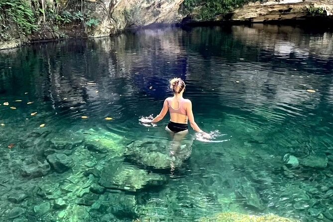 Dive into Tulum: Tour 3 Cenotes, from Riviera Maya - The Guides, Lifejackets, Food, and Water: What You Actually Get