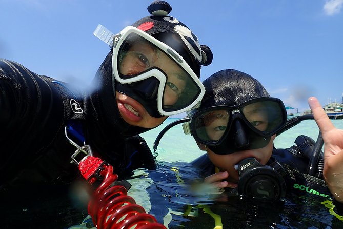 DiveGurus -Scuba Diving for Kids(Ages 6-11yrs) - The on-land basics: clearing the regulator and mask