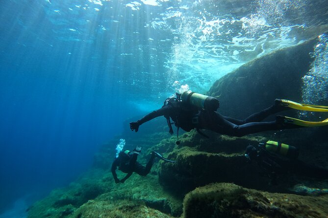 Diving experience in Malta - The small-group benefit: you get time, not just instruction