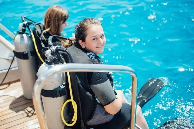 Diving for Beginner Two Dives Boat Trip with transfer in Hurghada - A straightforward beginner scuba day in Hurghada