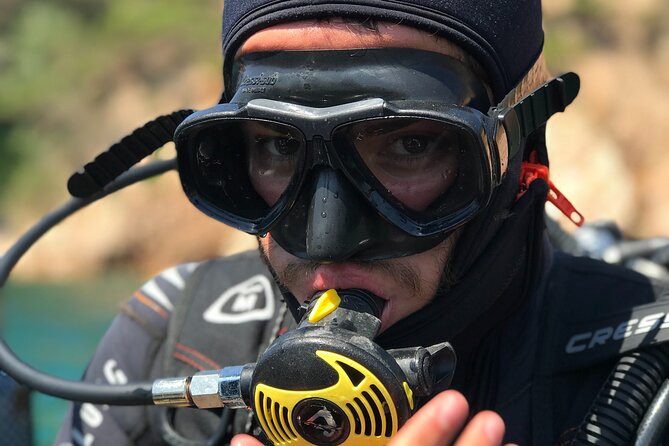 Double Discover Scuba Diving - Why Costa Brava works for a first-timer underwater baptism from a boat