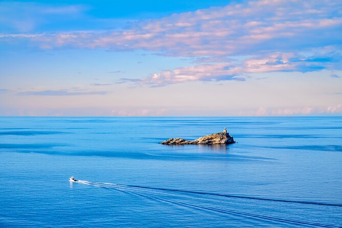 Double Dive Elba Island - The fine print that affects comfort: equipment, language, and pace