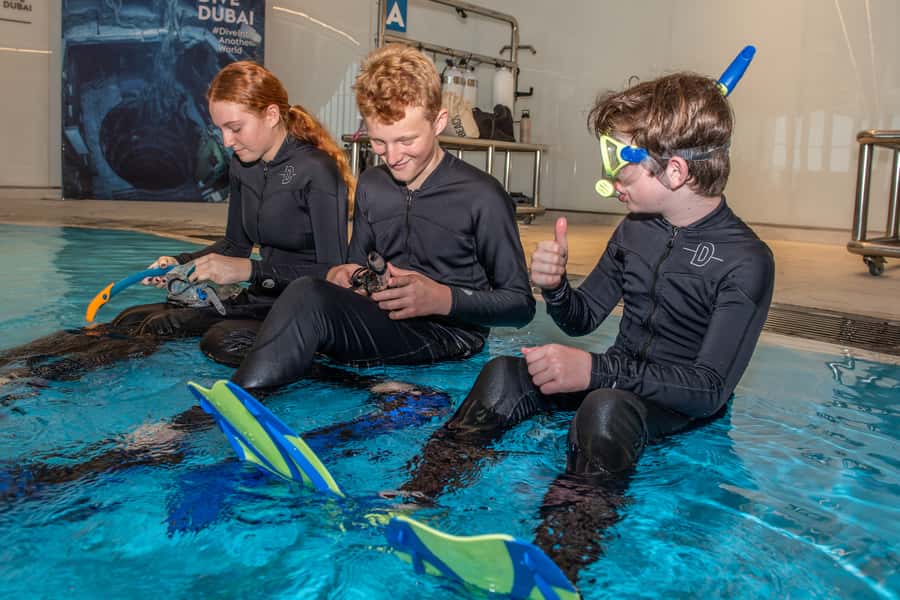 Dubai: Snorkeling at Deep Dive World's Deepest Pool - The 1-hour lesson flow: what happens once you start