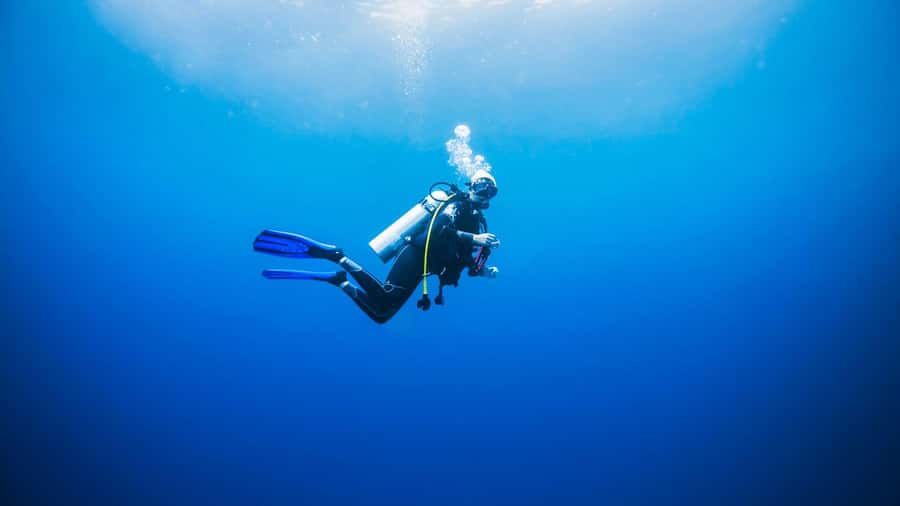 Dubai: VIP Private Scuba Dive with Free Hotel Transfer - Your 30-minute classroom and safety briefing