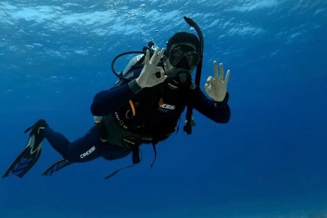 “Embark on a Professional and Passionate Scuba Diving Adventure!" - Your instructor ratio in the water: why the 2:1 setup changes everything