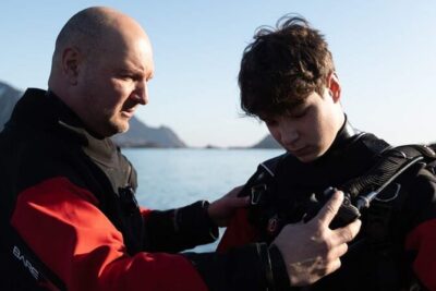 First Time Diver Scuba Experience - Instructor Support: The 1:2–4 Ratio for Real Beginners