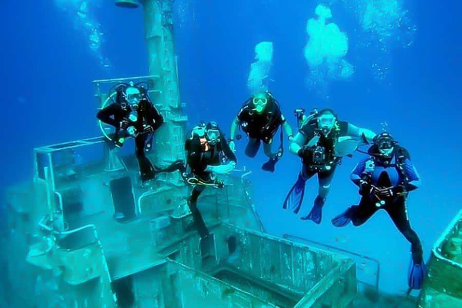 From Phuket: 3-Day SSI/PADI Open Water Diver Certification - Depth Limit and Safety Reality: What 18 Meters Means for Beginners