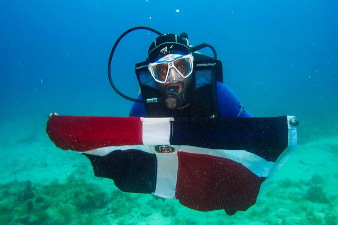 Full-Day Catalina Island Scuba Diving Tour from Punta Cana - Transportation realities: buses, timing, and staying comfortable
