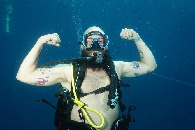 Full Day Private Scuba Diving in Espiritu Santo Island - Gear and wetsuit: included, and worth using if it’s clean