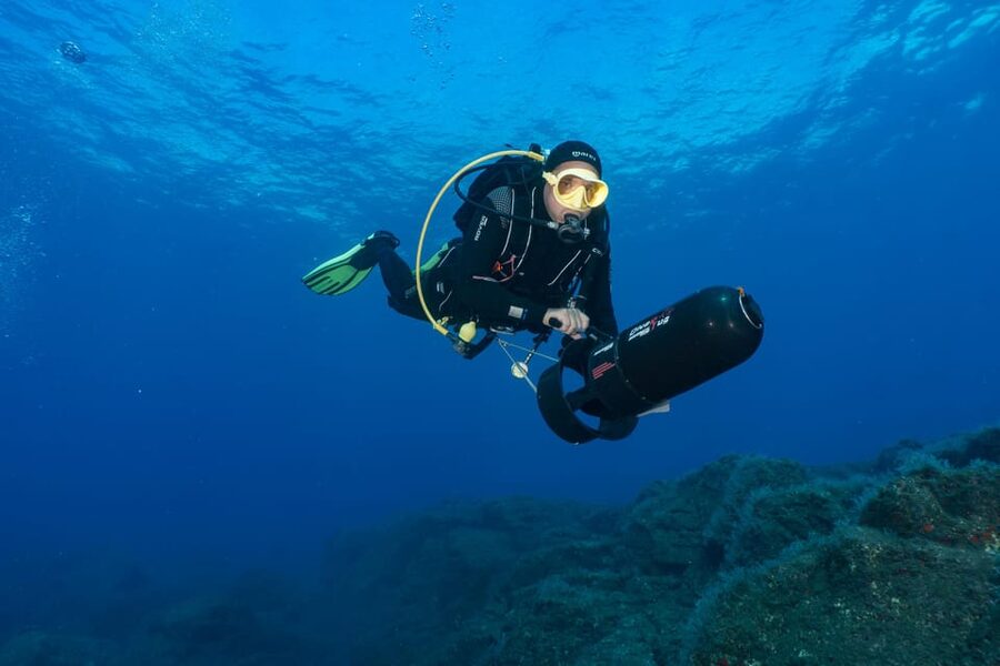 Funchal: DPV- Scooter Dive Adventure - Safety briefing and the guide-led rhythm
