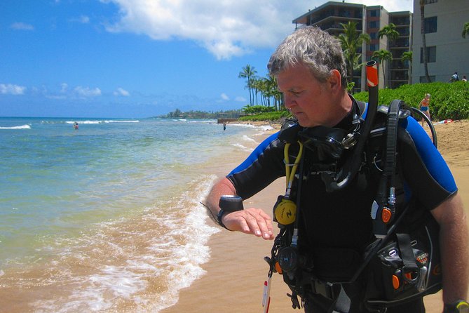 Guided Scuba Dive in Lahaina: Certified - The scuba review structure: safety first, then confidence