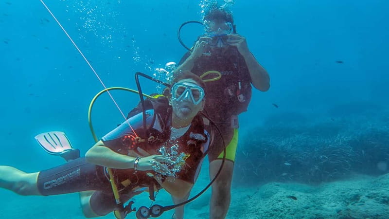 Hersonissos, Stalida: Scuba Diving Experience for beginners - Small-group attention: why the names Elise and Katarina matter