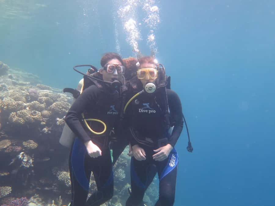 Hurghada: Full-Day Scuba Diving Tour with 2 Sites and Lunch - Hurghada’s 7-hour schedule: what the day feels like