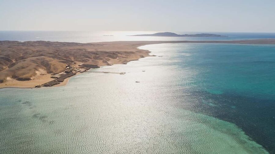 Hurghada: Yacht Trip 2 islands, Diving & Snorkeling W Lunch - Water Sports Like Banana Boat or Sofa Ride: Worth It or Skip It?
