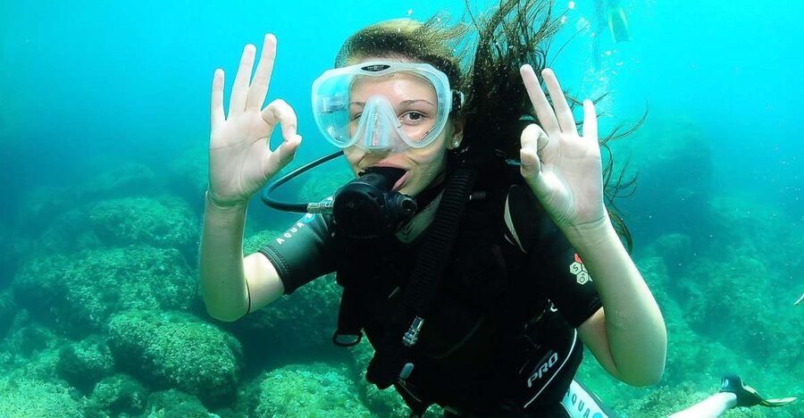 Ibiza: PADI Discover Scuba Diving & Snorkeling Boat Trip - Snorkel Time From the Boat When Your Group Isn’t Underwater